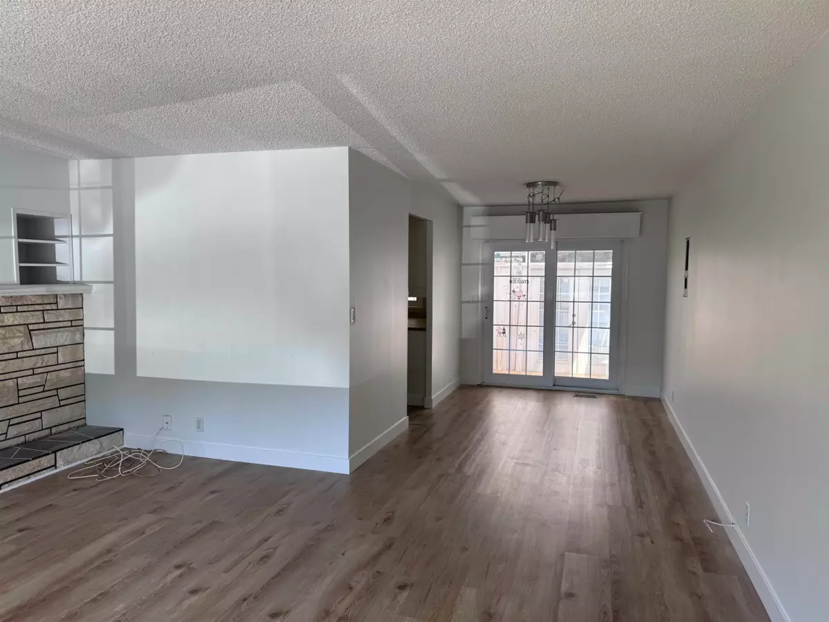 Family Room Photo of 13481 Hilton Road, Surrey, BC