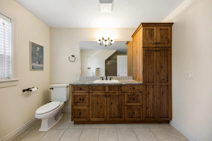 Basement Recreation Room Photo of 13785 Marine Drive, White Rock, BC