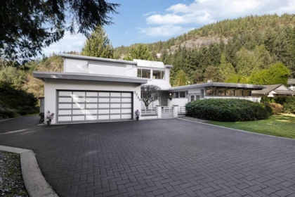 5735 Bluebell Drive, West Vancouver, BC, West Vancouver — Single Family Residence for sale