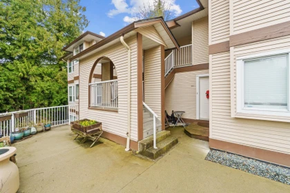 Hallway Photo of 505 1750 Mckenzie Road, Abbotsford, BC