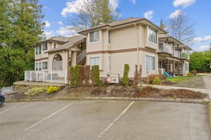 Staircase Photo of 505 1750 Mckenzie Road, Abbotsford, BC