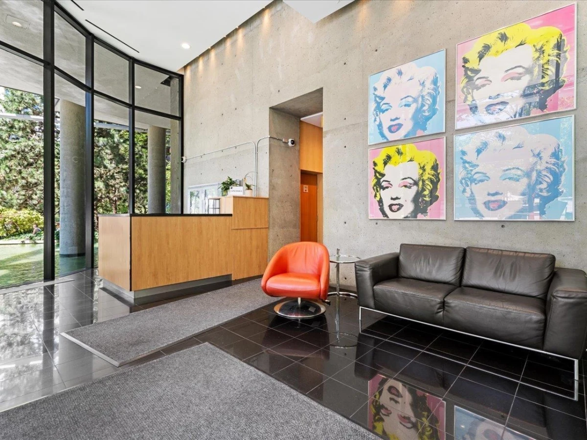 Family Room Photo of 2908 1331 W Georgia Street, Vancouver, BC