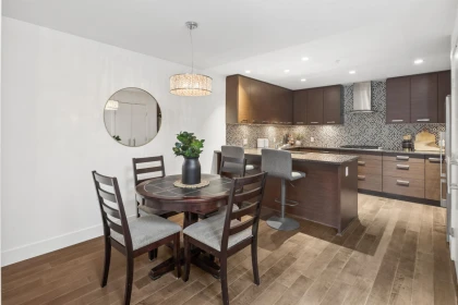 Kitchen Photo of 406 210 W 13 Street, North Vancouver, BC