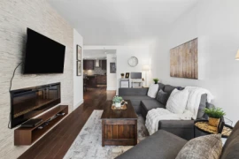 406 210 W 13 Street, North Vancouver, BC