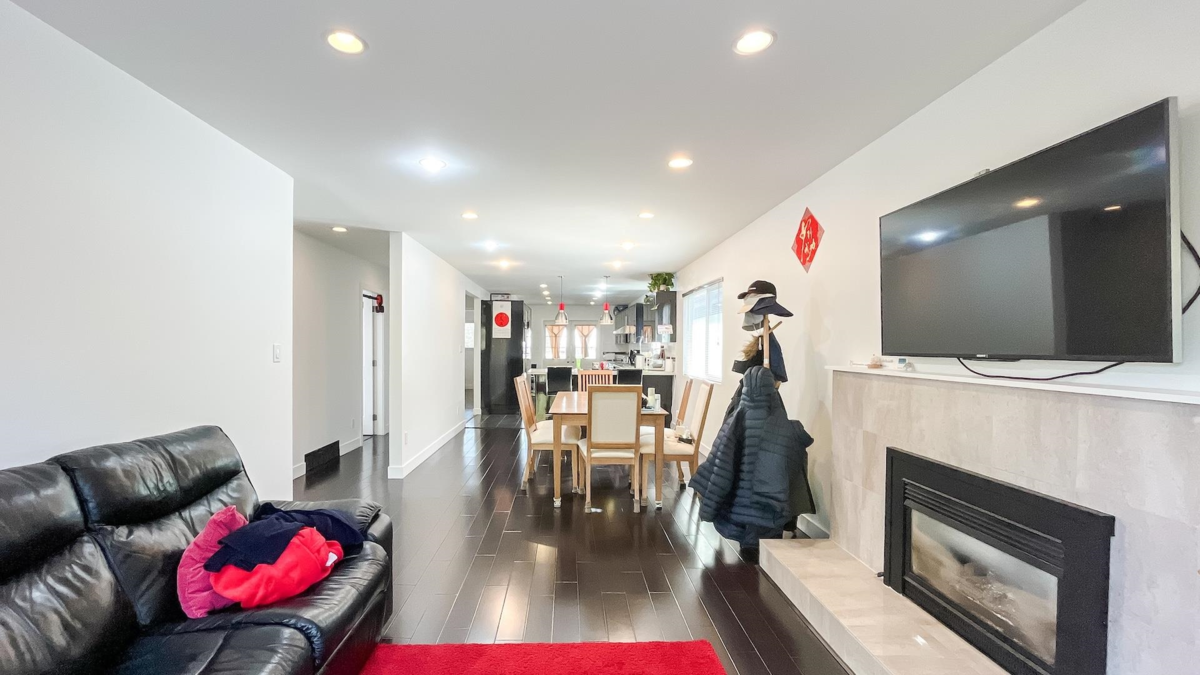 Family Room Photo of 1420 Park Drive, Vancouver, BC
