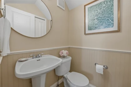Basement Recreation Room Photo of 49 15055 20 Avenue, Surrey, BC