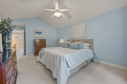 Hallway Photo of 49 15055 20 Avenue, Surrey, BC