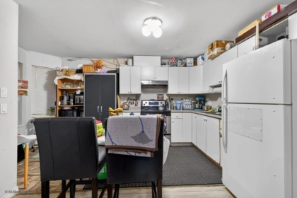 Hot Tub / Spa Photo of 7718 145 Street, Surrey, BC