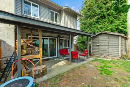 Staircase Photo of 46 46689 First Avenue, Chilliwack, BC