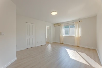 Laundry Room Photo of 12243 232 Street, Maple Ridge, BC