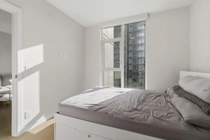 2710 2108 Gilmore Avenue, Burnaby, BC, Burnaby — Apartment/Condo for sale