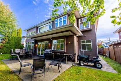 Front Yard Photo of 11880 Aztec Street, Richmond, BC