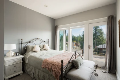 Office / Den Photo of 889 Cowan Point Drive, Bowen Island, BC