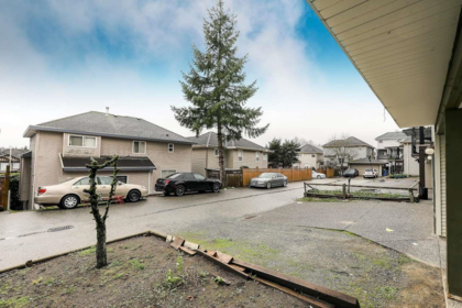 Outdoor Kitchen Photo of 14578 68 Avenue, Surrey, BC