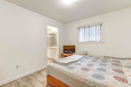 Staircase Photo of 14578 68 Avenue, Surrey, BC