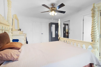 Community Amenities Photo (Clubhouse) of 9526 124 Street, Surrey, BC