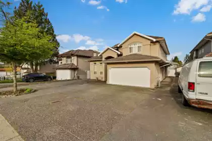 9526 124 Street, Surrey, BC, Surrey — Single Family Residence for sale