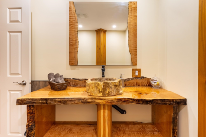 Guest Bathroom Photo of 8099 Northwood Road, Halfmoon Bay, BC