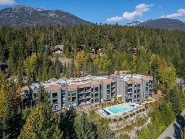 109 3217 Blueberry Drive, Whistler, BC, Whistler — Apartment/Condo for sale