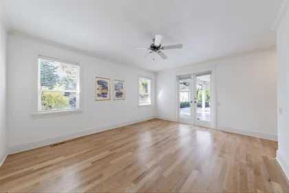 Staircase Photo of 14048 30 Avenue, Surrey, BC