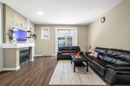 Breakfast Nook Photo of 81 6123 138 Street, Surrey, BC