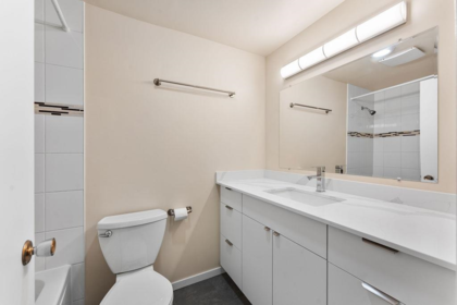 Guest Bathroom Photo of 305 2025 W 2nd Avenue, Vancouver, BC