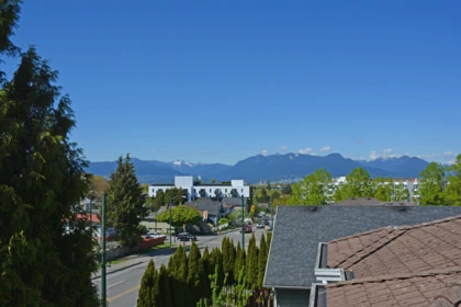 Bedroom 3 Photo of 2 2017 E 23rd Avenue, Vancouver, BC