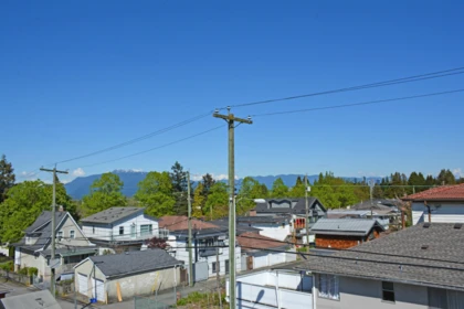 Bedroom 4 Photo of 2 2017 E 23rd Avenue, Vancouver, BC