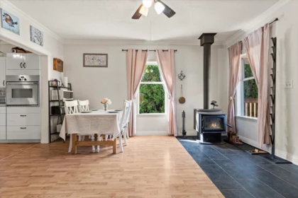 Breakfast Nook Photo of 2122 Ashton Road, Agassiz, BC