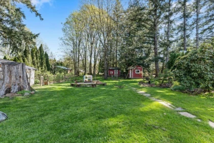 Outdoor Deck Photo of 2122 Ashton Road, Agassiz, BC