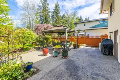 Front Yard Photo of 20249 44 Avenue, Langley, BC