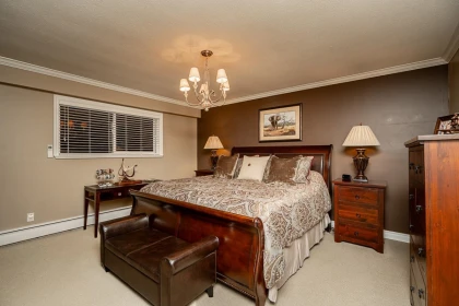 Mudroom Photo of 1542 128 Street, Surrey, BC