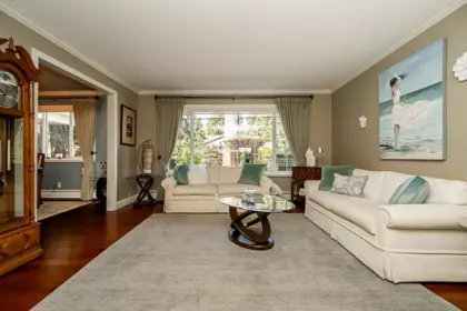 Walk-In Closet Photo of 1542 128 Street, Surrey, BC