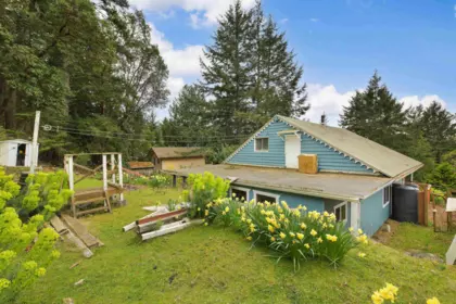 Kitchen Photo of 279 Wood Dale Drive, Mayne Island, BC