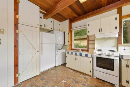 Loft / Bonus Room Photo of 279 Wood Dale Drive, Mayne Island, BC