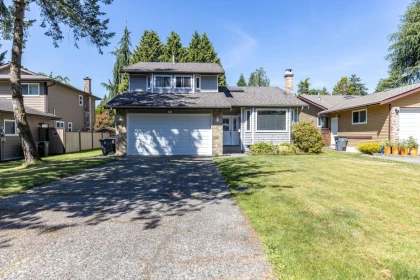 Breakfast Nook Photo of 9435 149a Street, Surrey, BC