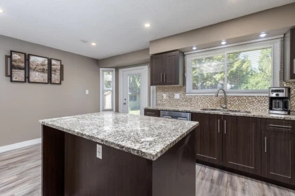 Laundry Room Photo of 9435 149a Street, Surrey, BC