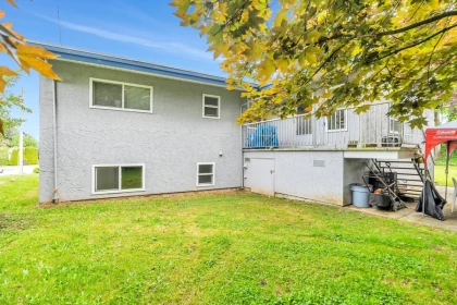 Playground / Recreational Area Near 32670 Avalon Crescent, Abbotsford, BC