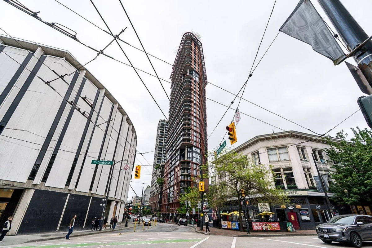 Family Room Photo of 3309 128 W Cordova Street, Vancouver, BC