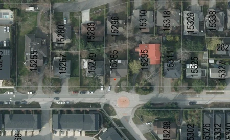 Fitness Center Photo Near 15285 28 Avenue, Surrey, BC