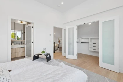 Mudroom Photo of 2 2752 Graveley Street, Vancouver, BC