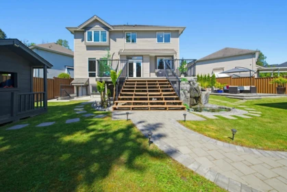 Front Yard Photo of 10304 164a Street, Surrey, BC