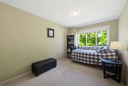 Laundry Room Photo of 10304 164a Street, Surrey, BC