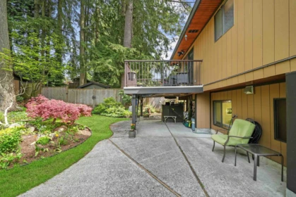 Garden / Landscaping Photo of 2375 Haversley Avenue, Coquitlam, BC