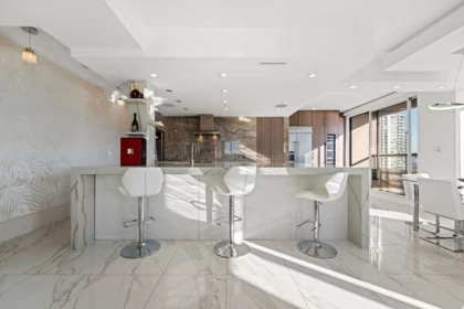 Kitchen Photo of 19A 199 Drake Street, Vancouver, BC
