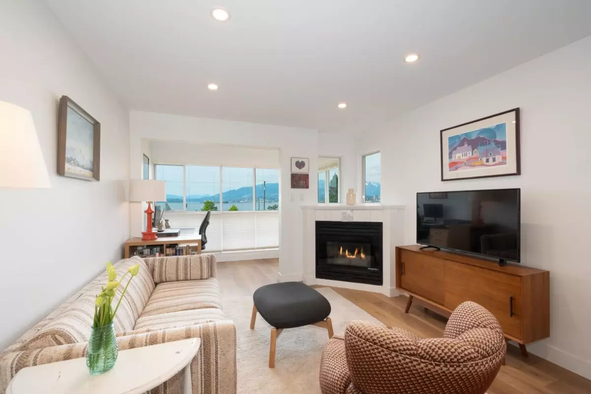 Family Room Photo of 208 2211 Wall Street, Vancouver, BC