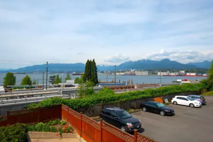 Garden / Landscaping Photo of 208 2211 Wall Street, Vancouver, BC