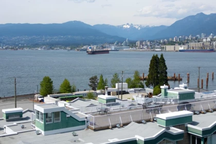 Hot Tub / Spa Photo of 208 2211 Wall Street, Vancouver, BC