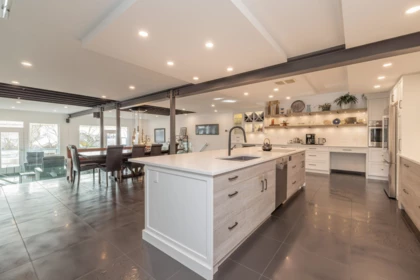 Pantry Photo of 7 15161 Prospect Avenue, White Rock, BC