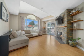 302 19121 Ford Road, Pitt Meadows, BC